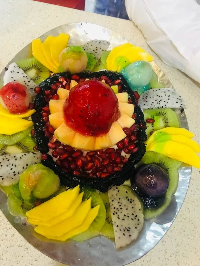 Fruit Mandi dessert Nice Juice Centre Hyderabad mixed fruits cream ice cream platter
