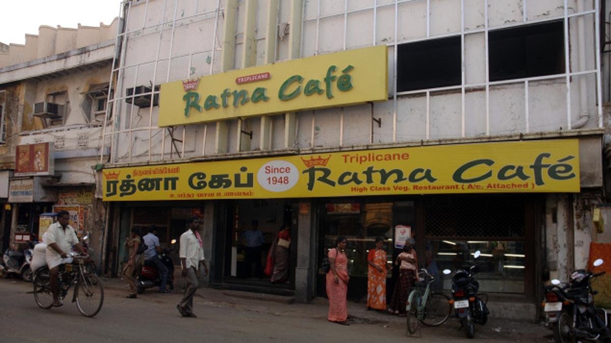 Ratna Cafe Triplicane Chennai exterior view famous sambar idli restaurant since 1948